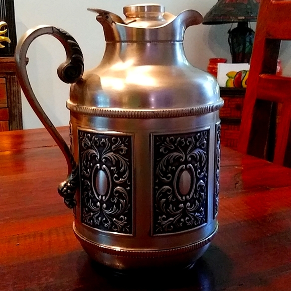 Original Standard a Jug Pitcher. Made in Italy - Picture 1 of 7